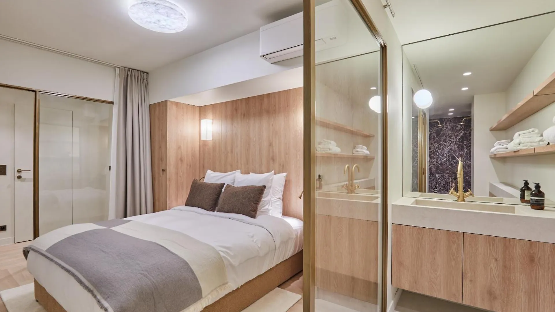 Residence Louvre Palais Royal By Studio Prestige Paris Apartment