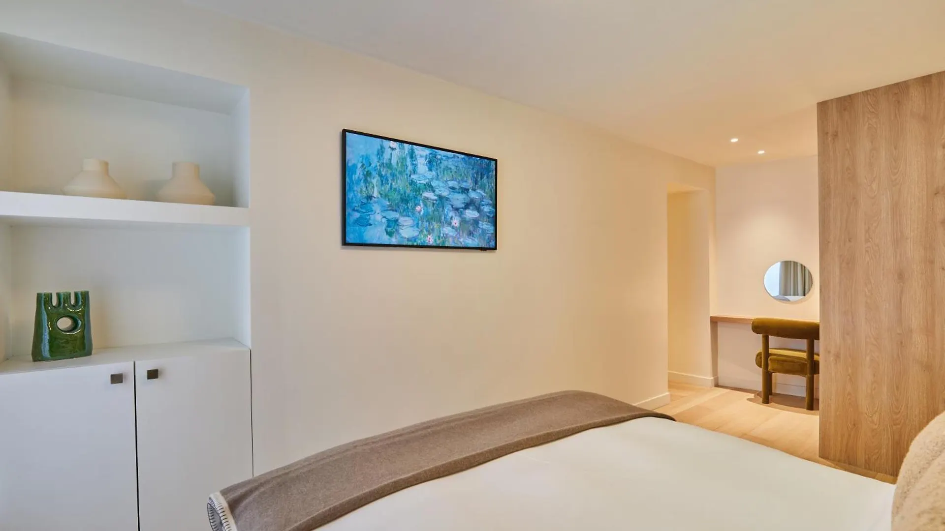 Residence Louvre Palais Royal By Studio Prestige Parigi