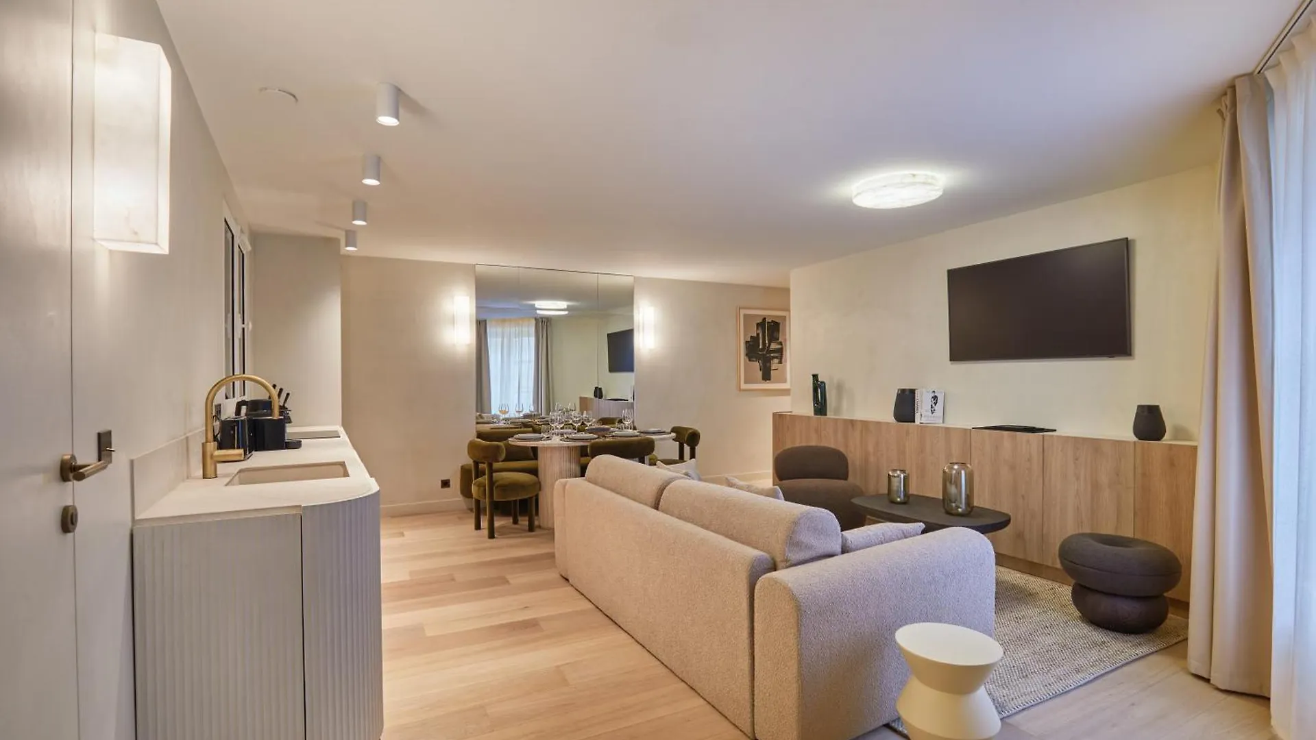 Residence Louvre Palais Royal By Studio Prestige Parigi 0*,