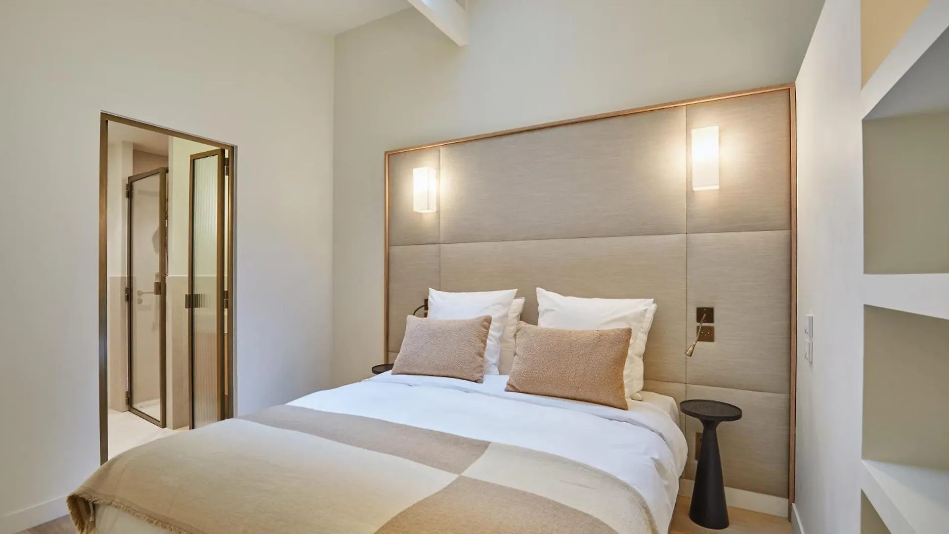 Apartment Residence Louvre Palais Royal By Studio Prestige Paris France