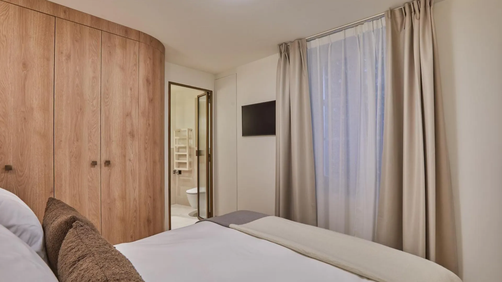 Residence Louvre Palais Royal By Studio Prestige Parigi 0*,  Francia
