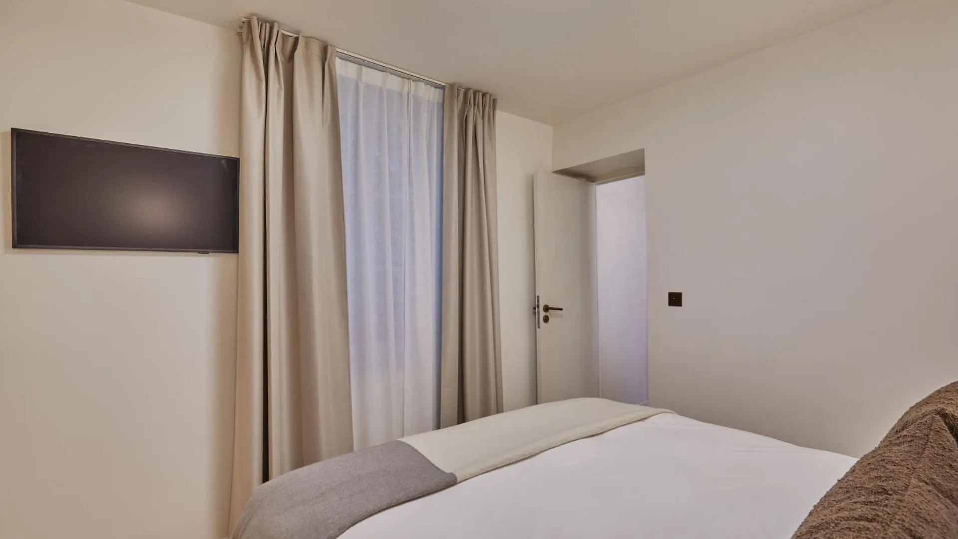 Residence Louvre Palais Royal By Studio Prestige Parigi