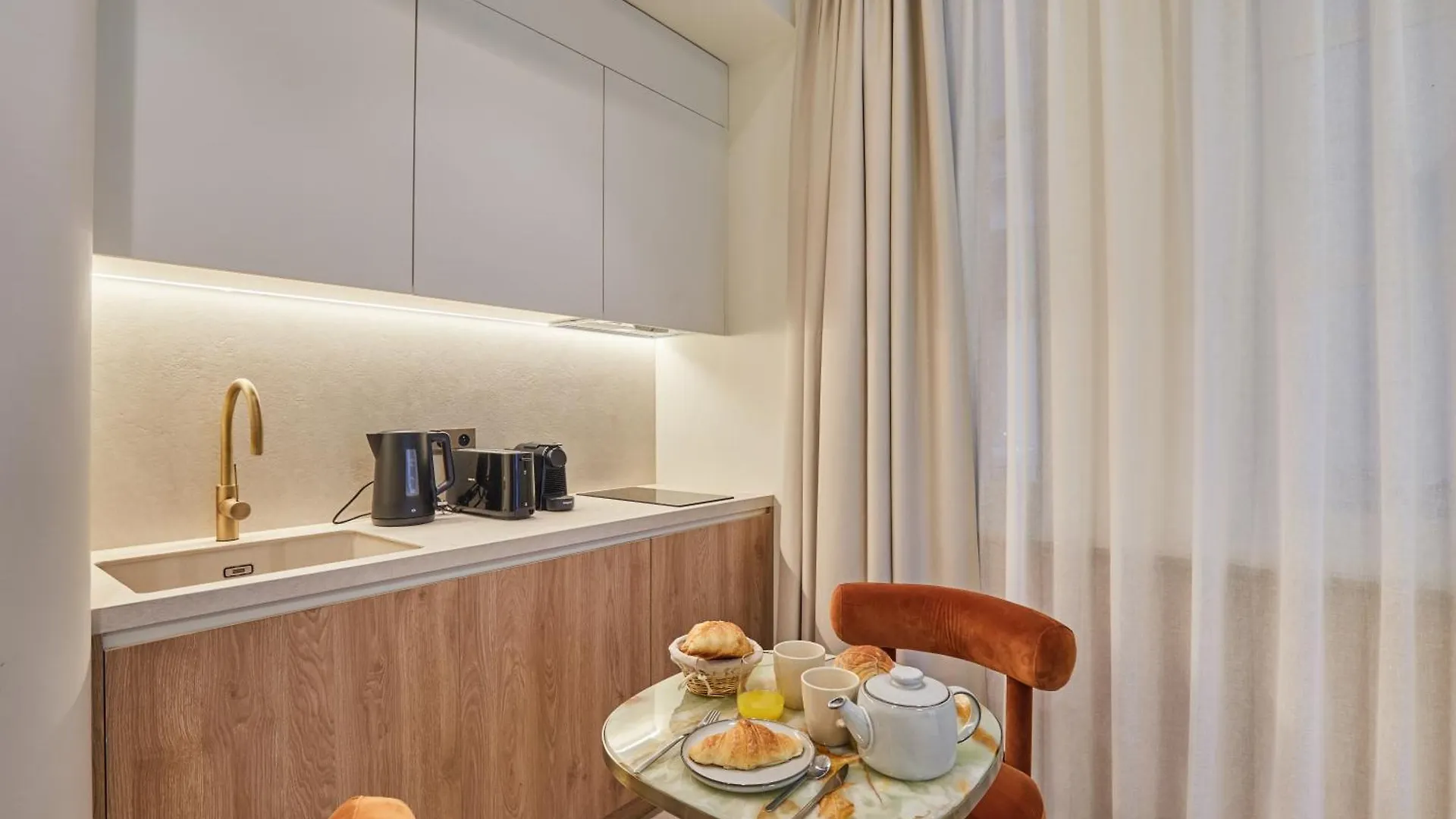 Residence Louvre Palais Royal By Studio Prestige Paris 0*,